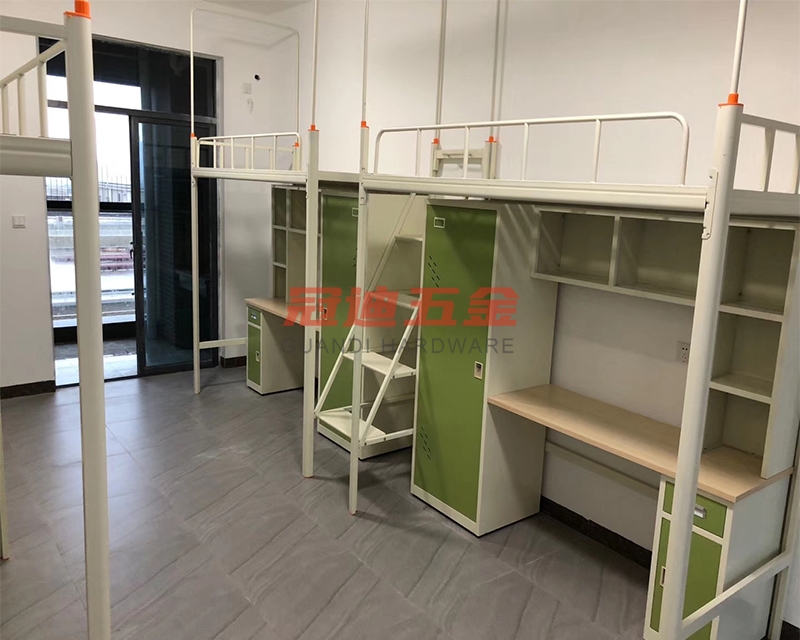 除了防護(hù)欄和安全梯，宿舍鐵床還有哪些防止跌落的設(shè)計(jì)？
